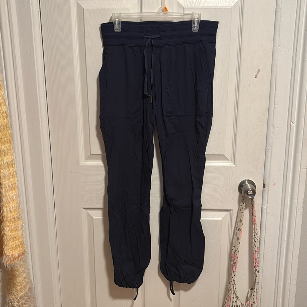 Lululemon Dance Studio Pants 💙